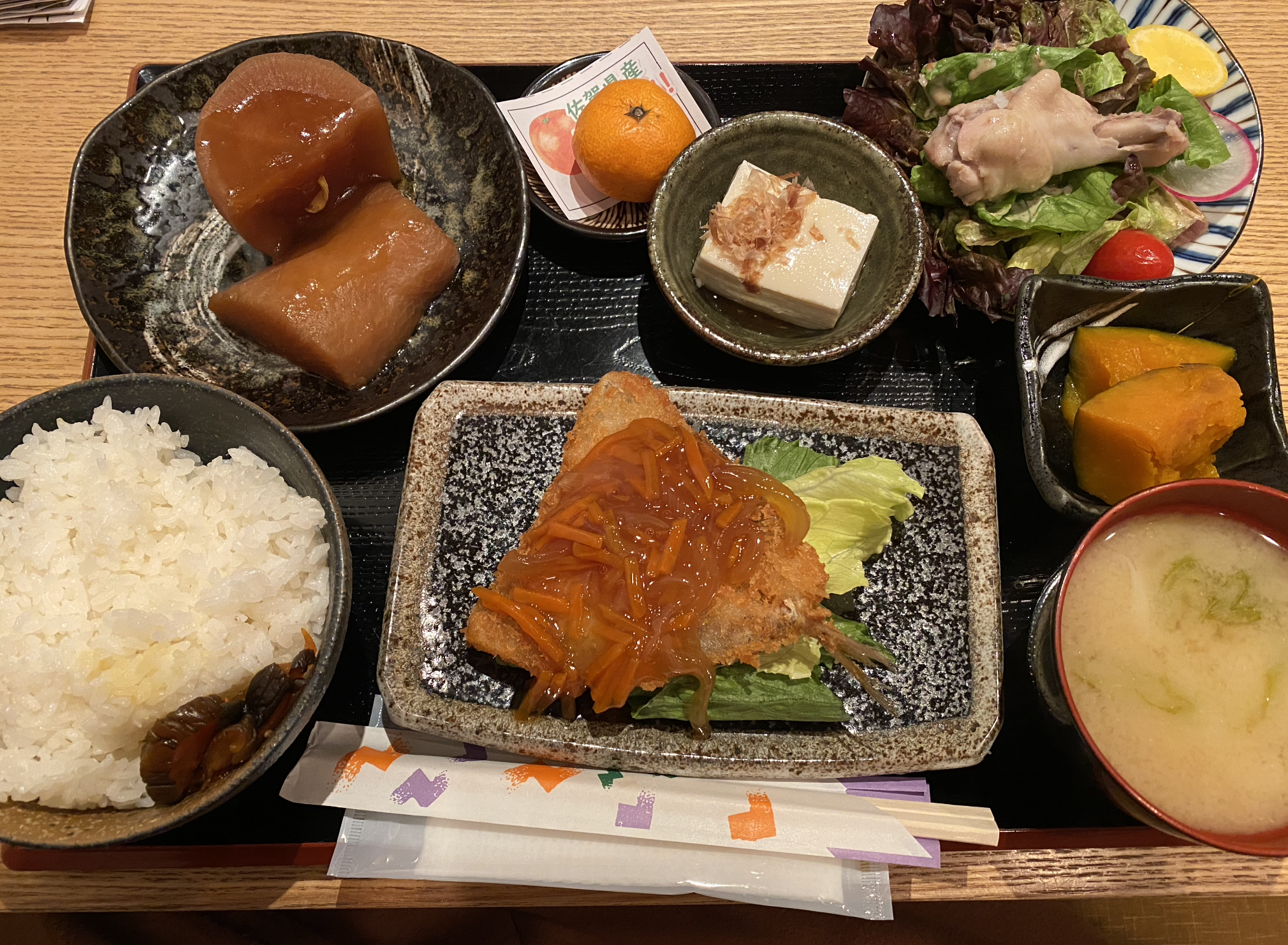 ＼名古屋栄エリア定食ランチ食べないと損！／ボイトレするならNAYUTAS名古屋栄校