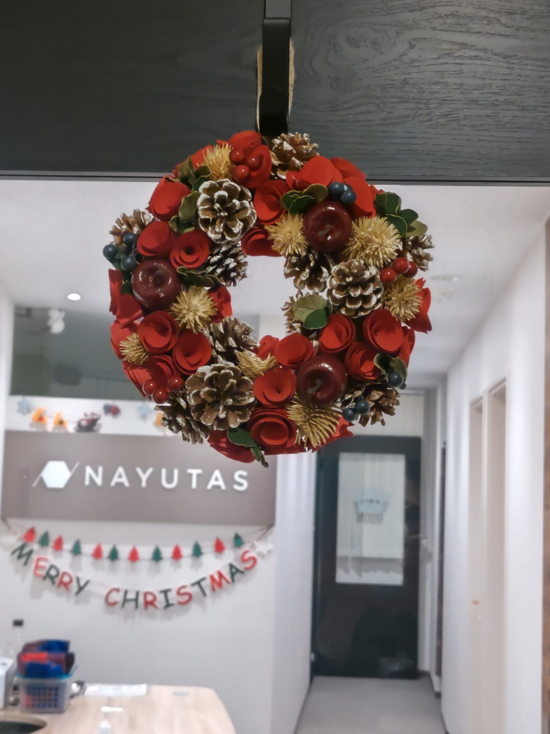◆クリスマス　街も巣鴨校もキラキラです◆　～ボイトレ無料体験レッスン　ナユタス巣鴨校～
