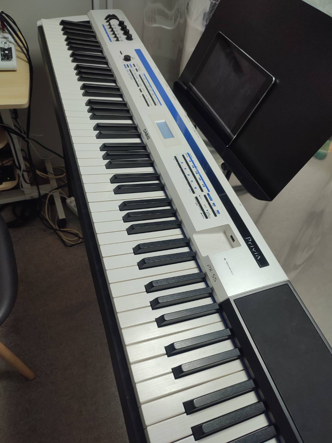 ♪「今日」のボイトレ雑談♪4/4は音楽に関係する記念日でした！【名古屋のボイトレスクール・ナユタス名古屋栄校】