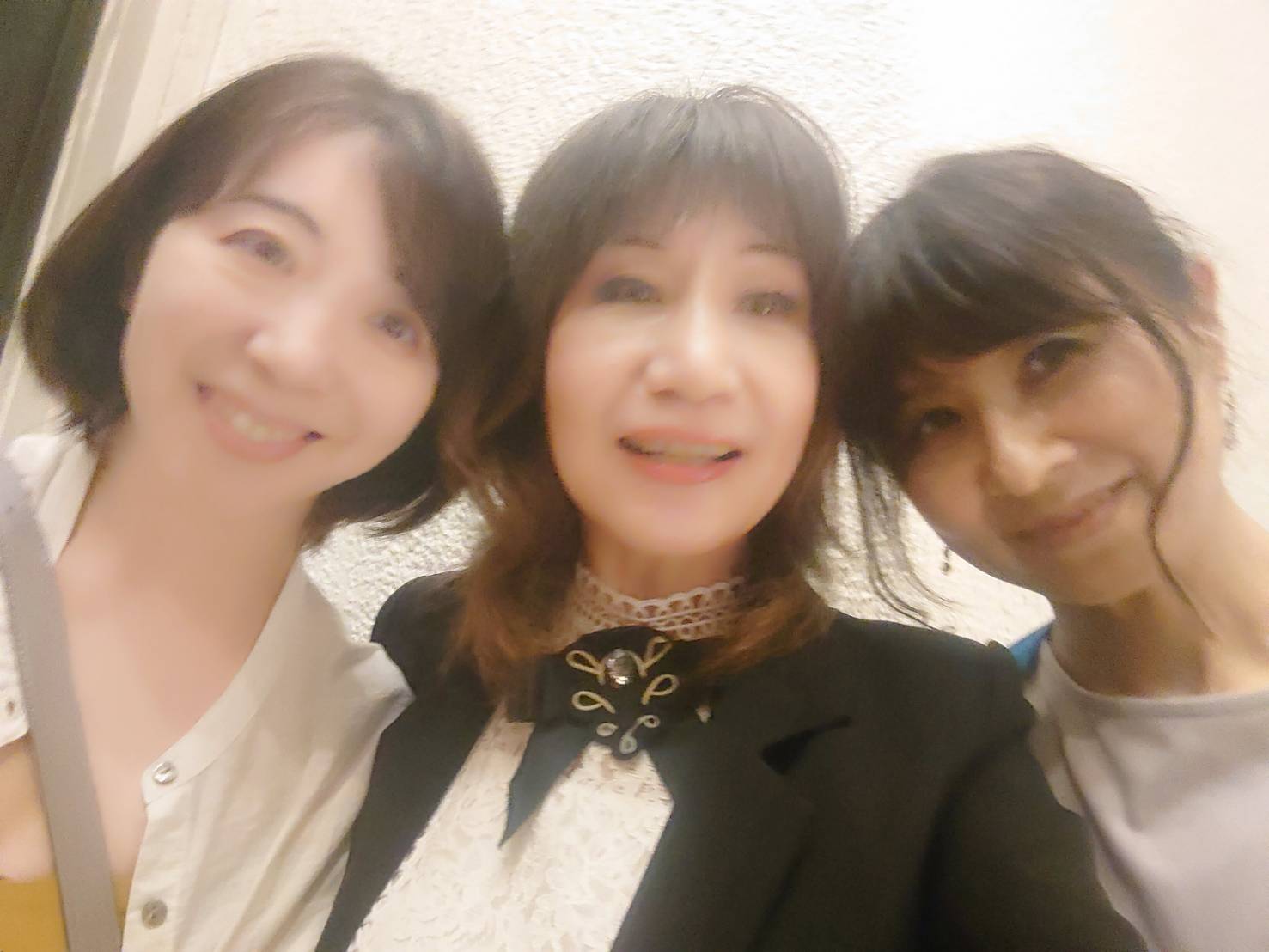 お盆期間も休みません(体験レッスン承ります)