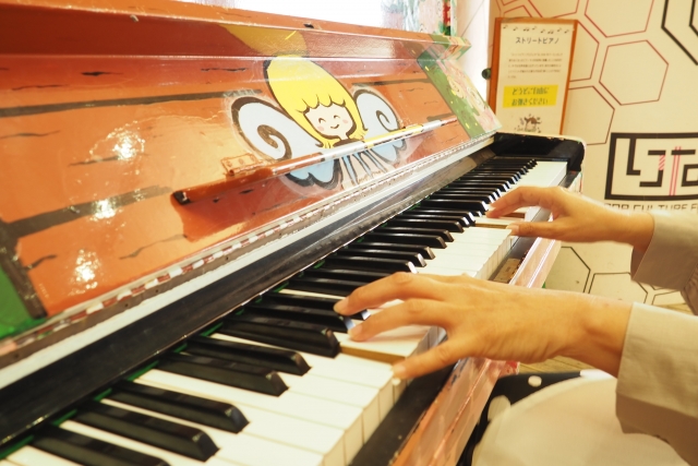【NAYUTAS川崎校】ストリートピアノの演奏を聞いてきました！