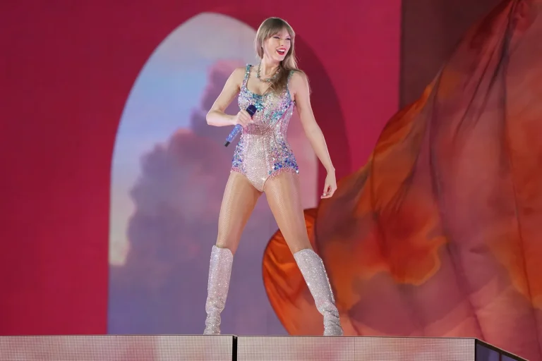【NAYUTAS新宿西口校】日本でもラッキーガールが誕生！テイラー・スウィフト来日ライブ開催！