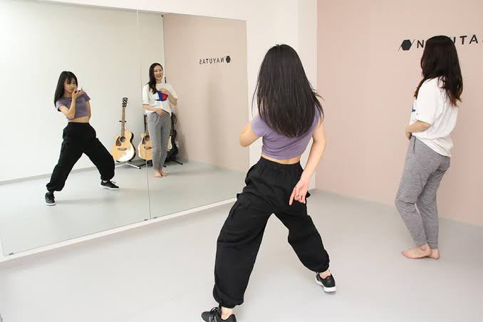 ダンス初心者必見！KPOPダンスをかっこよく踊ろう！