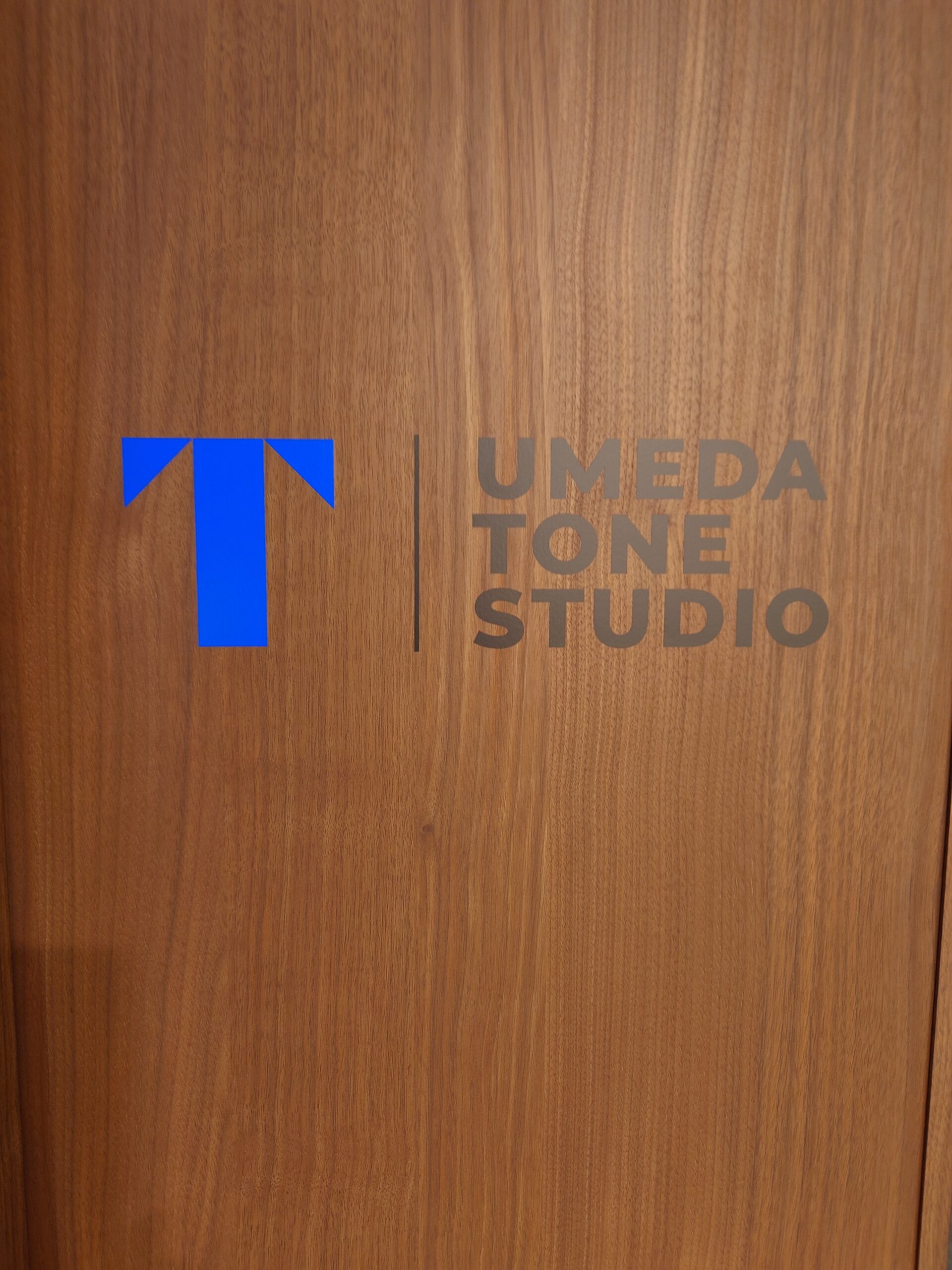 いよいよ明日、ボイトレスタジオ『TONE STUDIO』オープンです！！