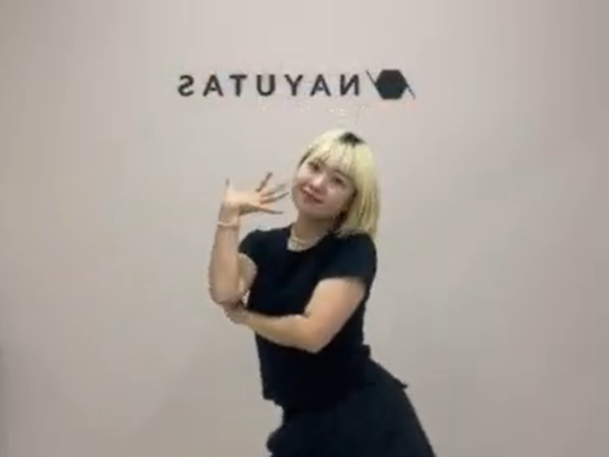 🎧 CRAZY / LE SSERAFIM covered by ダンス講師 Yuna