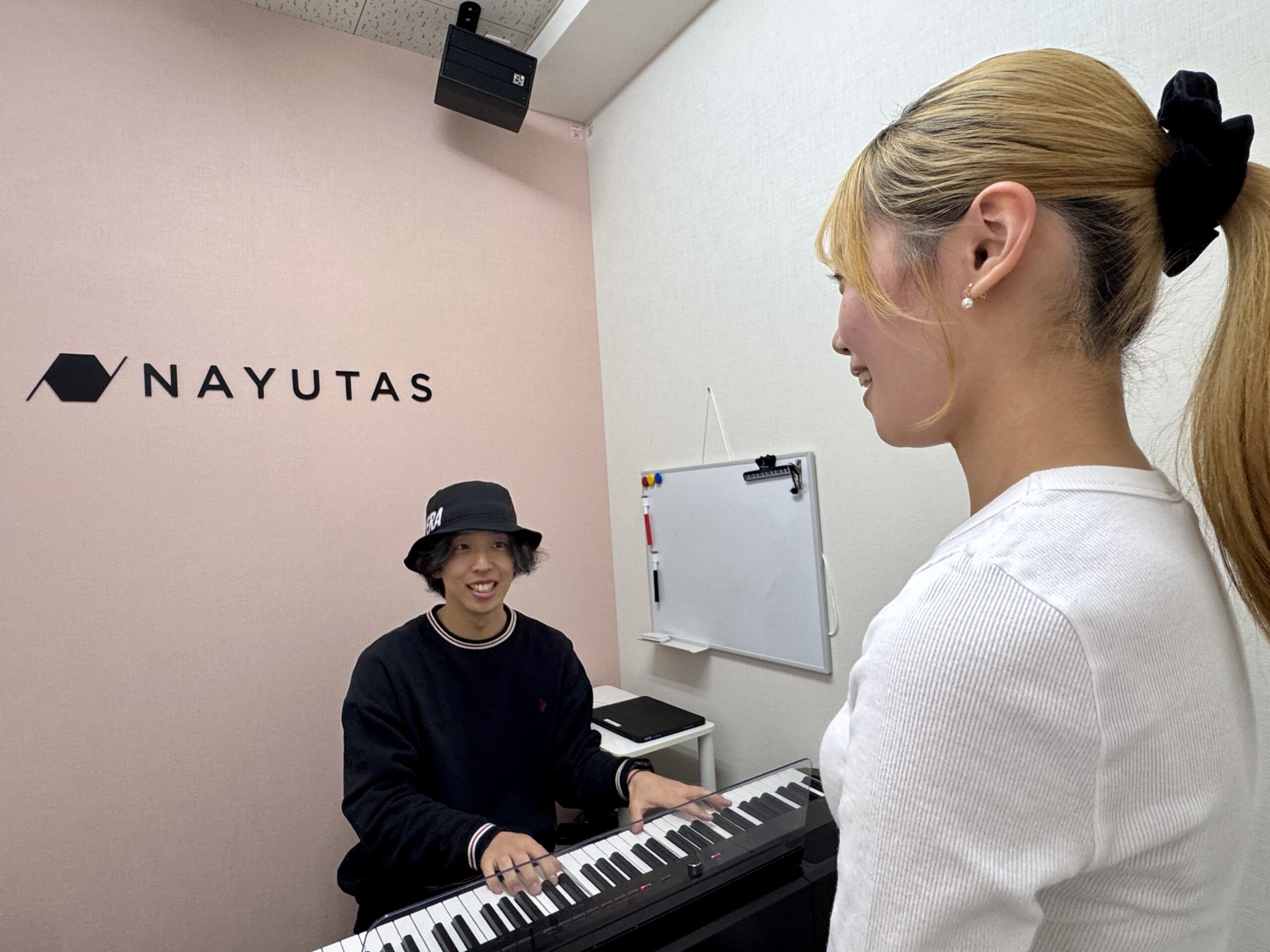 ボイトレで声が変わると印象も変わる！日常で得られるメリットをご紹介