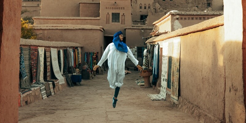 【初心者必見】タットダンスとは？やり方や基本の技を徹底解説！