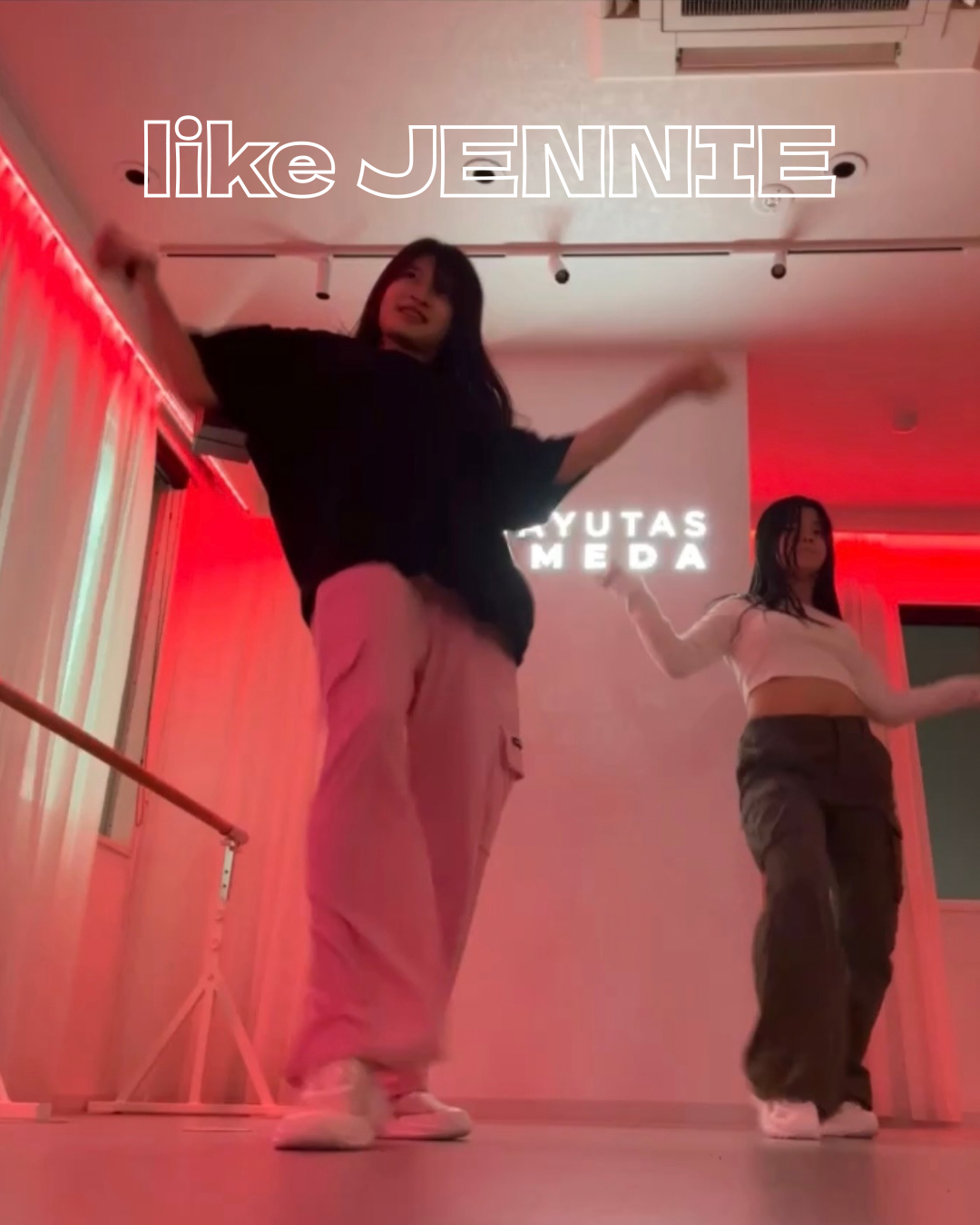like JENNIE(ゆりゆり)