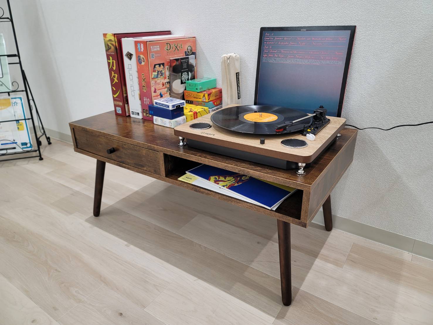 校舎がまた一つオシャレに。【レコード】を実装しました♪♪～NAYUTAS福岡博多駅前校～