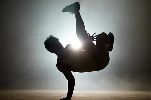 ⭐️EINA先生「自分でダンスを発信してみよう👀💃」【あざみ野でダンスならナユタス】