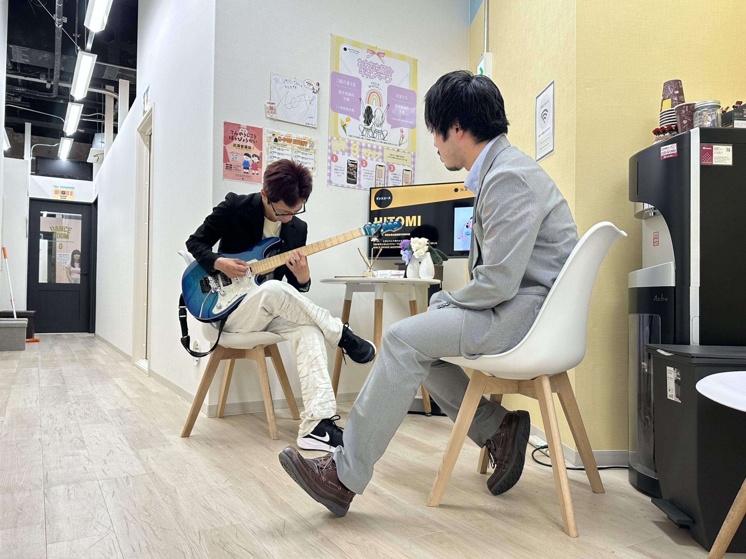 最近じわじわと人気のギターコース🤭🎸