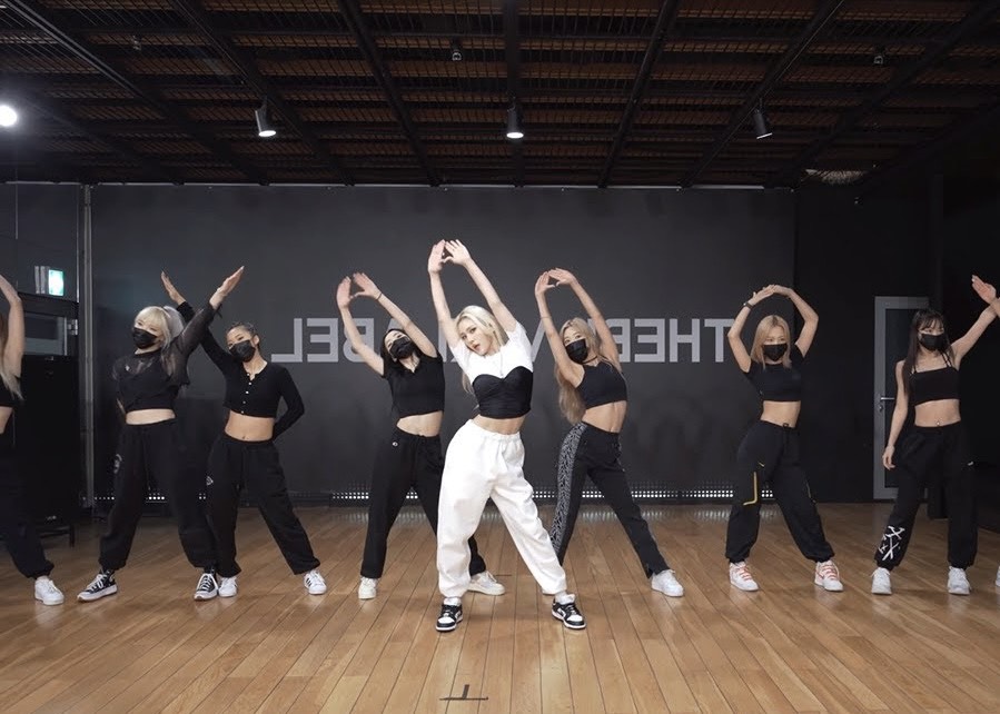 ダンスに大切な背中の使い方-ナユタス要町校-