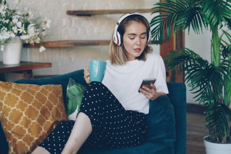 🎧音程が安定しない原因はコレ！ 正しいピッチを取る音感トレーニング法｜NAYUTAS向ヶ丘遊園校