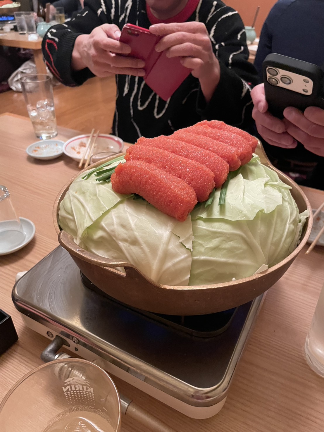 もつ鍋食べてます。