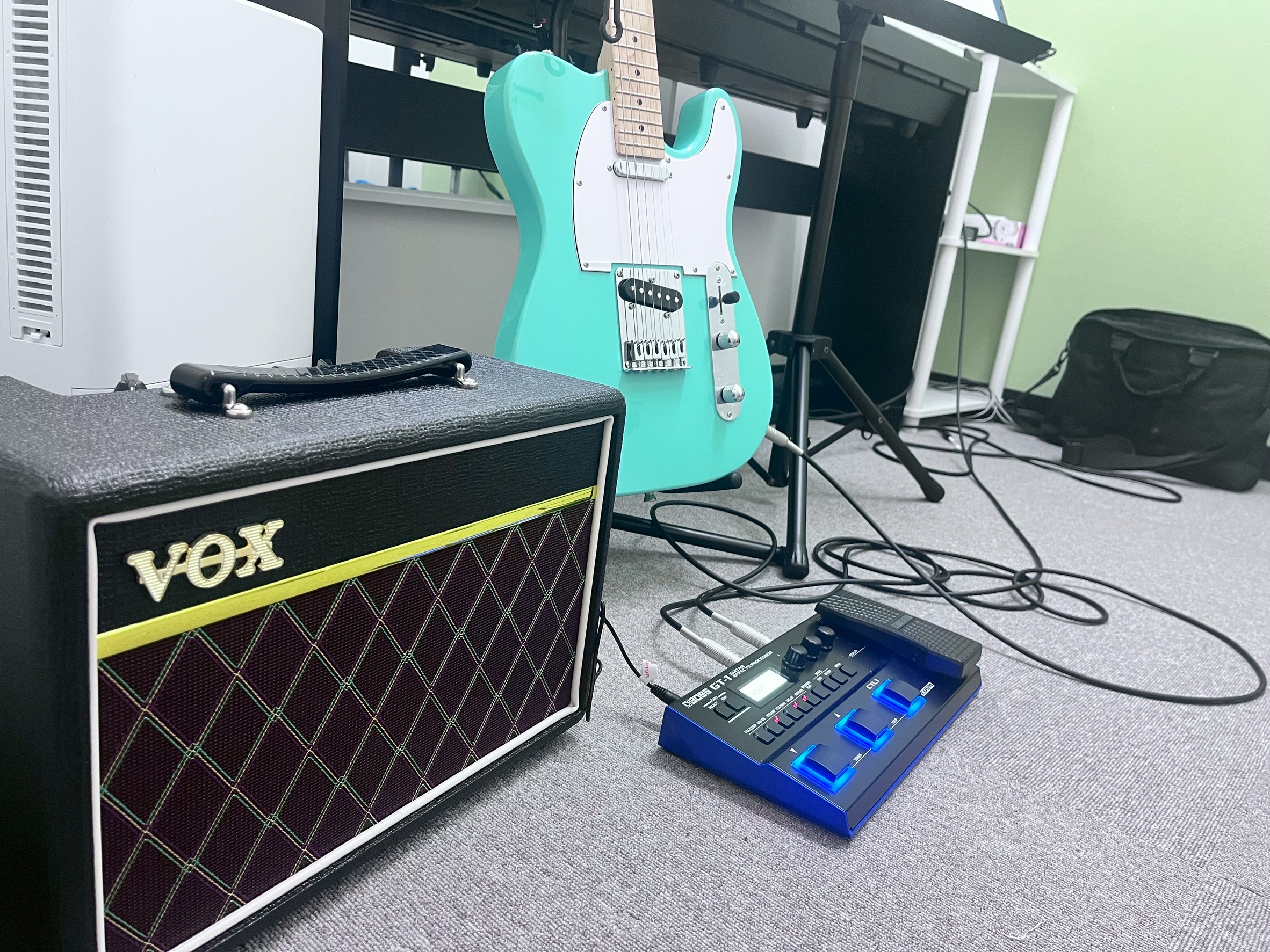 ギターレッスンを少しリッチに♬【機材追加】