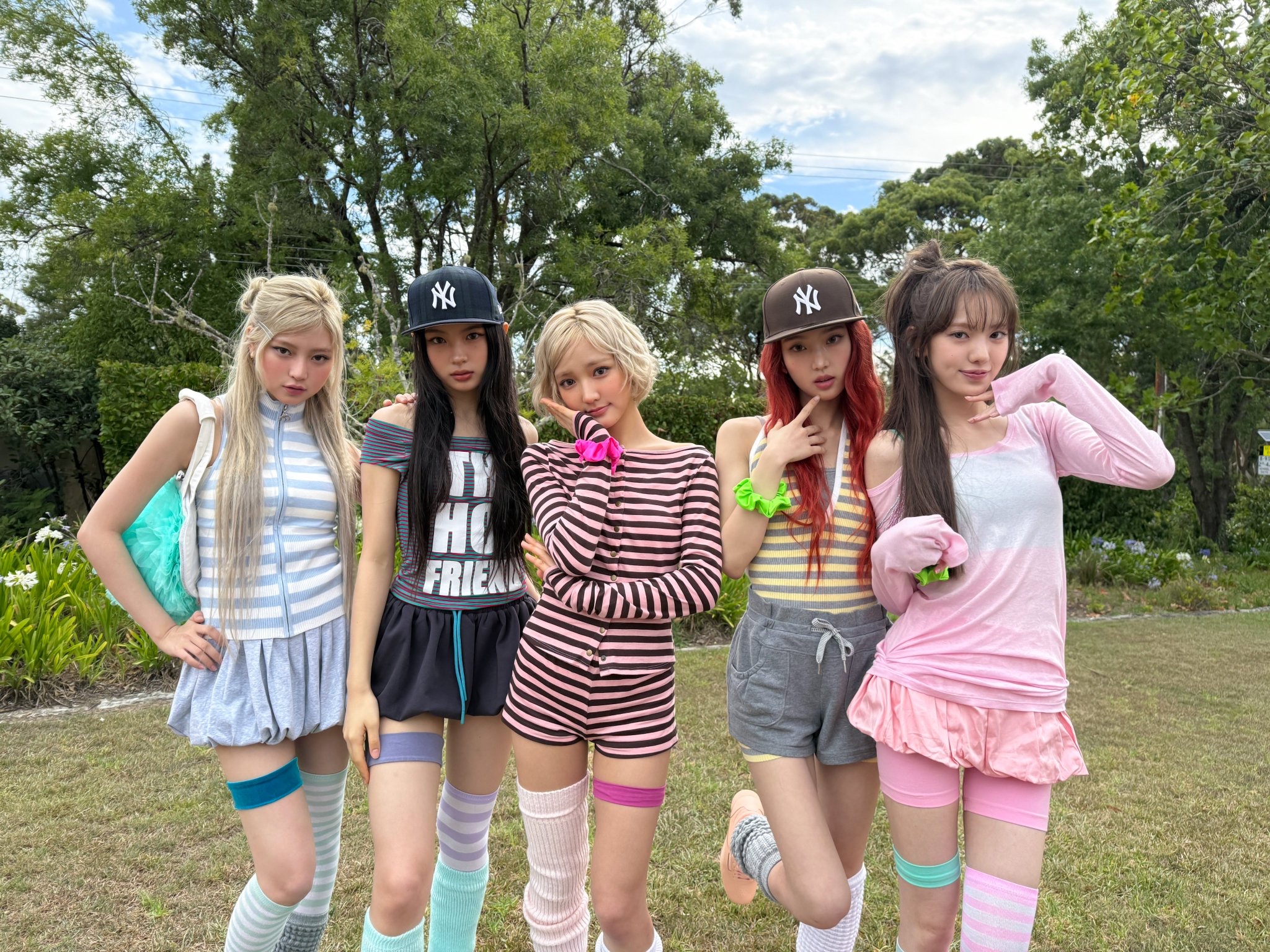 「404(New Era)」でカムバックしたKiiiKiiiが今アツい🧢