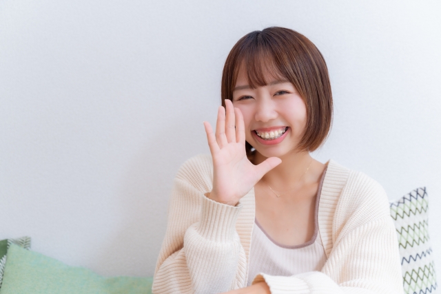 声のトーンで印象をコントロールする方法とは？トーンを上げる・下げる際の心理効果も解説