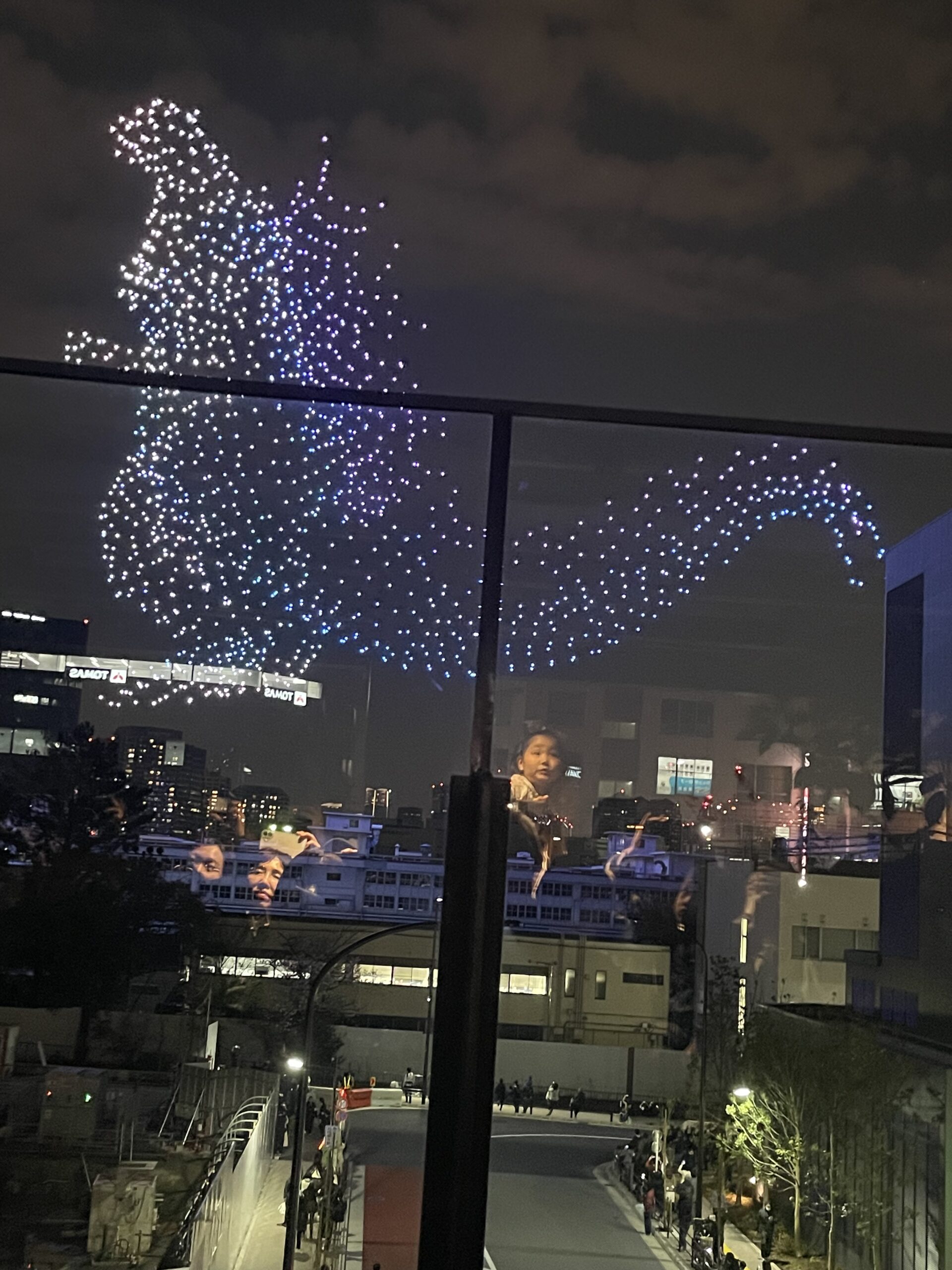 大井町トラックスのドローンショー