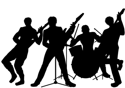 後ろの音に負けない声量で歌う方法