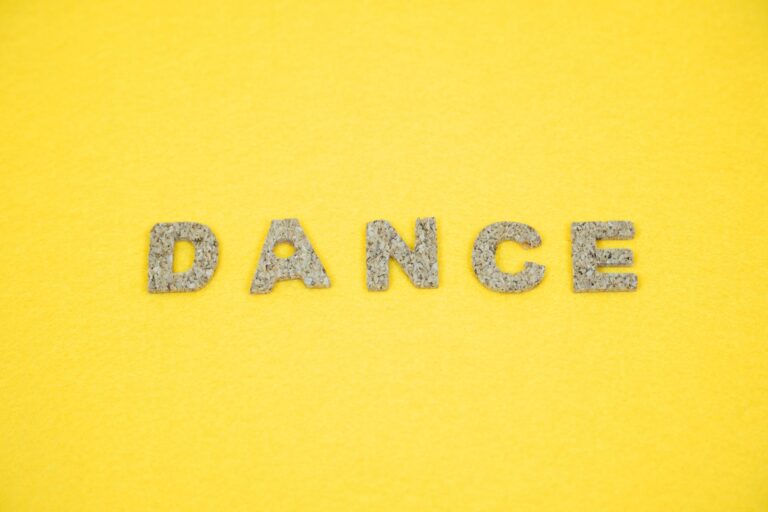 自分のダンス動画を撮ることで得られる3つのメリット-ナユタス要町校-