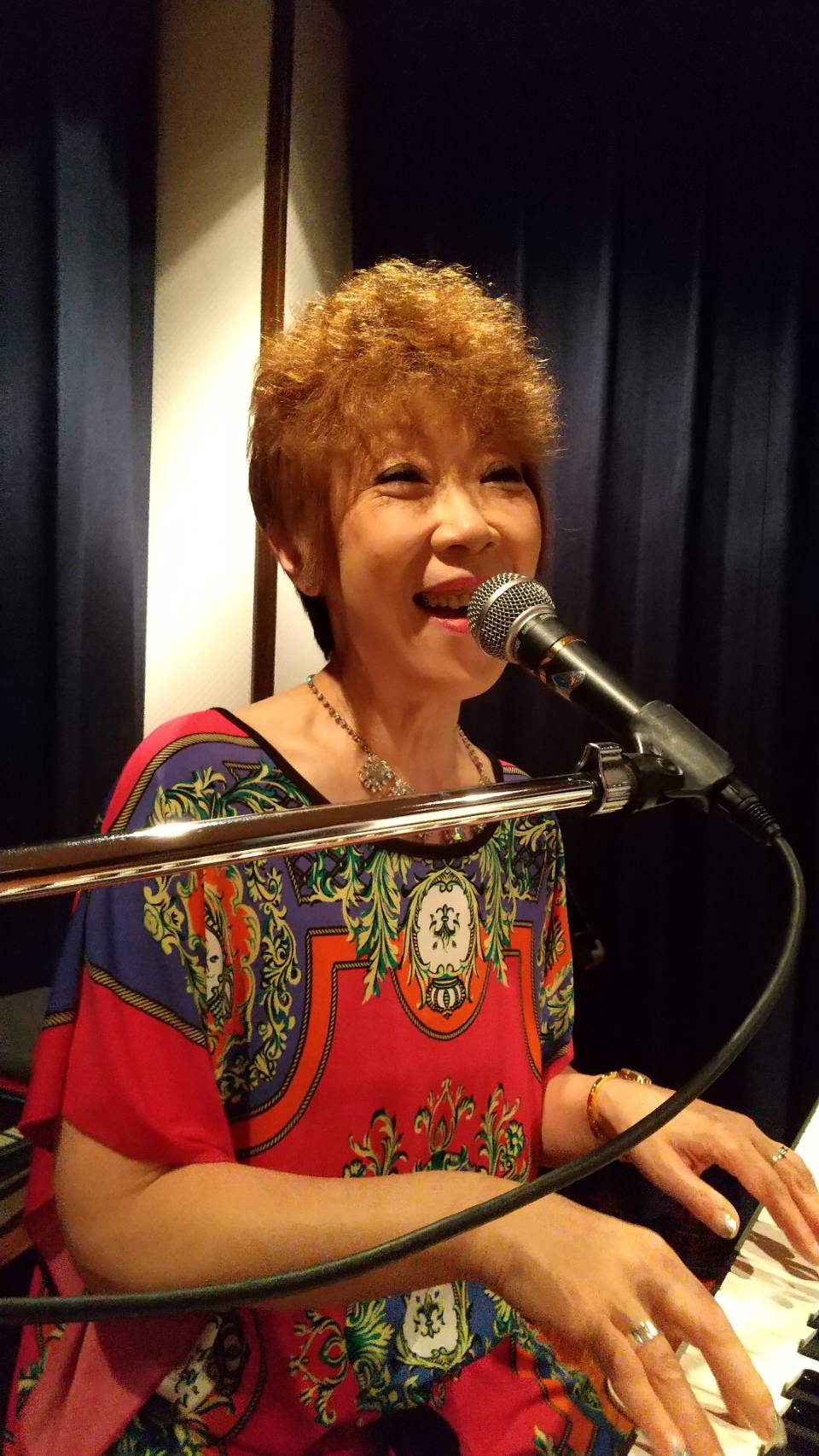 長沼敬子