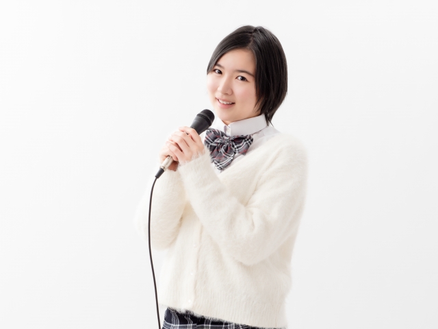 カラオケで女子に歌ってほしい曲【男性が選ぶ】惚れる神曲ランキング