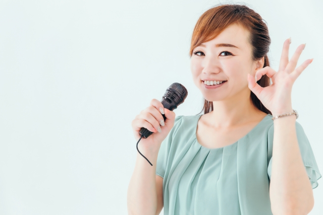 ボイストレーニングは大人初心者でも効果あり！失敗しない教室の選び方